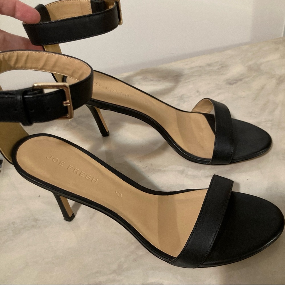 Joe Fresh Leather Black Strappy Ankle-Stilettos - size 9